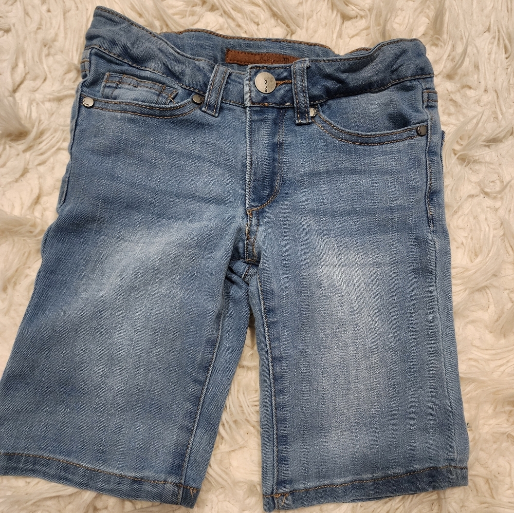 Joe's jeans shorts for 7 years old boy.